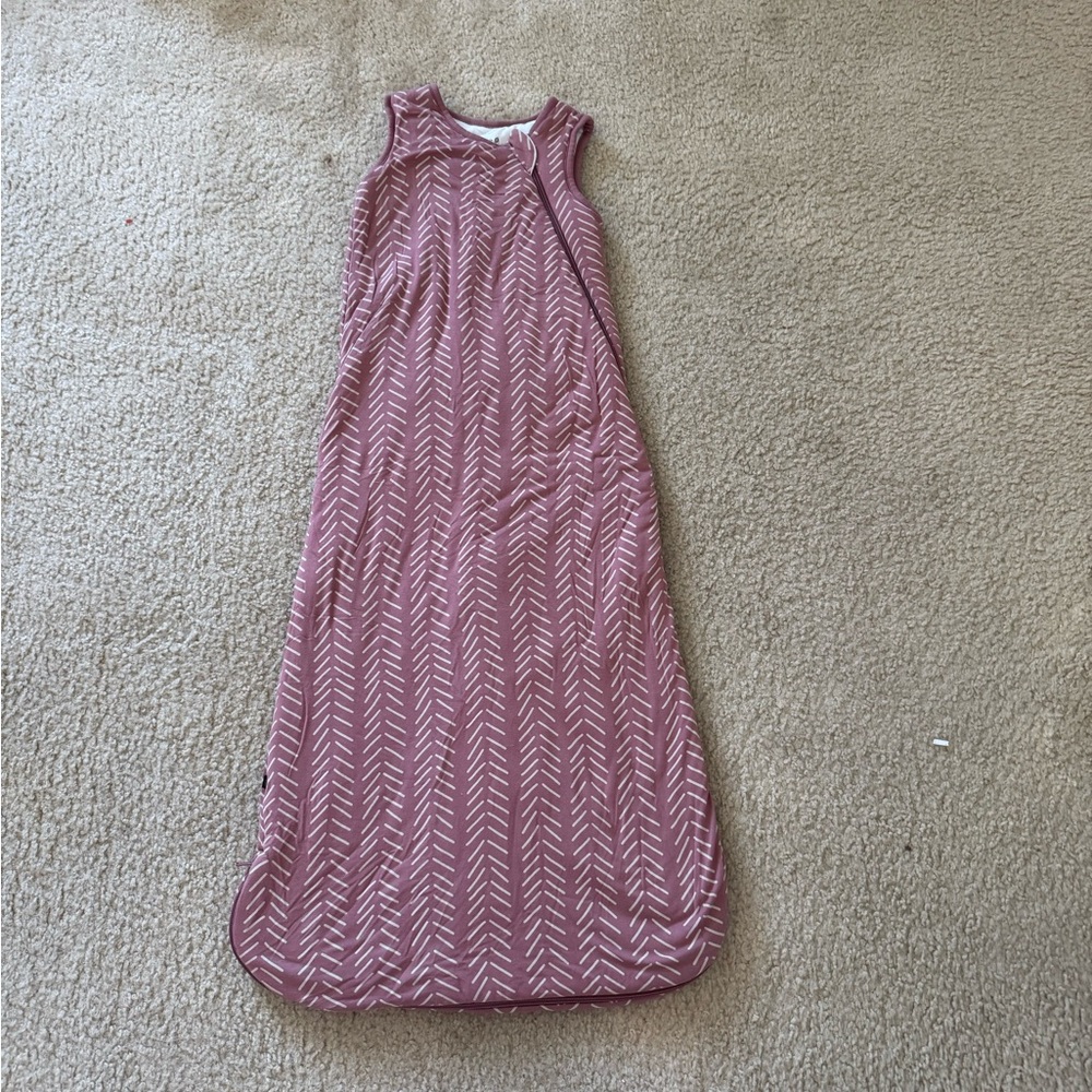 Dusty Rose Herringbone 2.5 TOG Sleepsack L EUC Kyte Baby